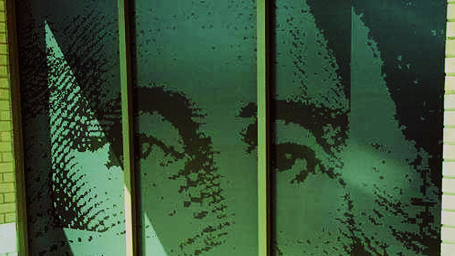 Home Gallery_00_0005_Creative - Cross Process